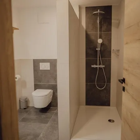 Klinglerbauer * Strobl